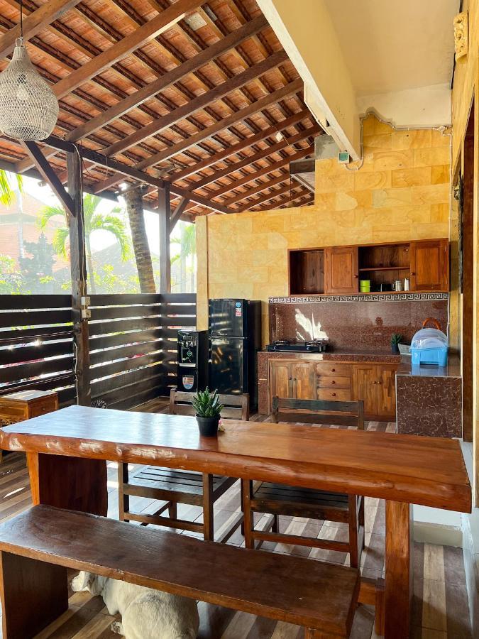 Bima Sakti Homestay Echo Beach Canggu Esterno foto