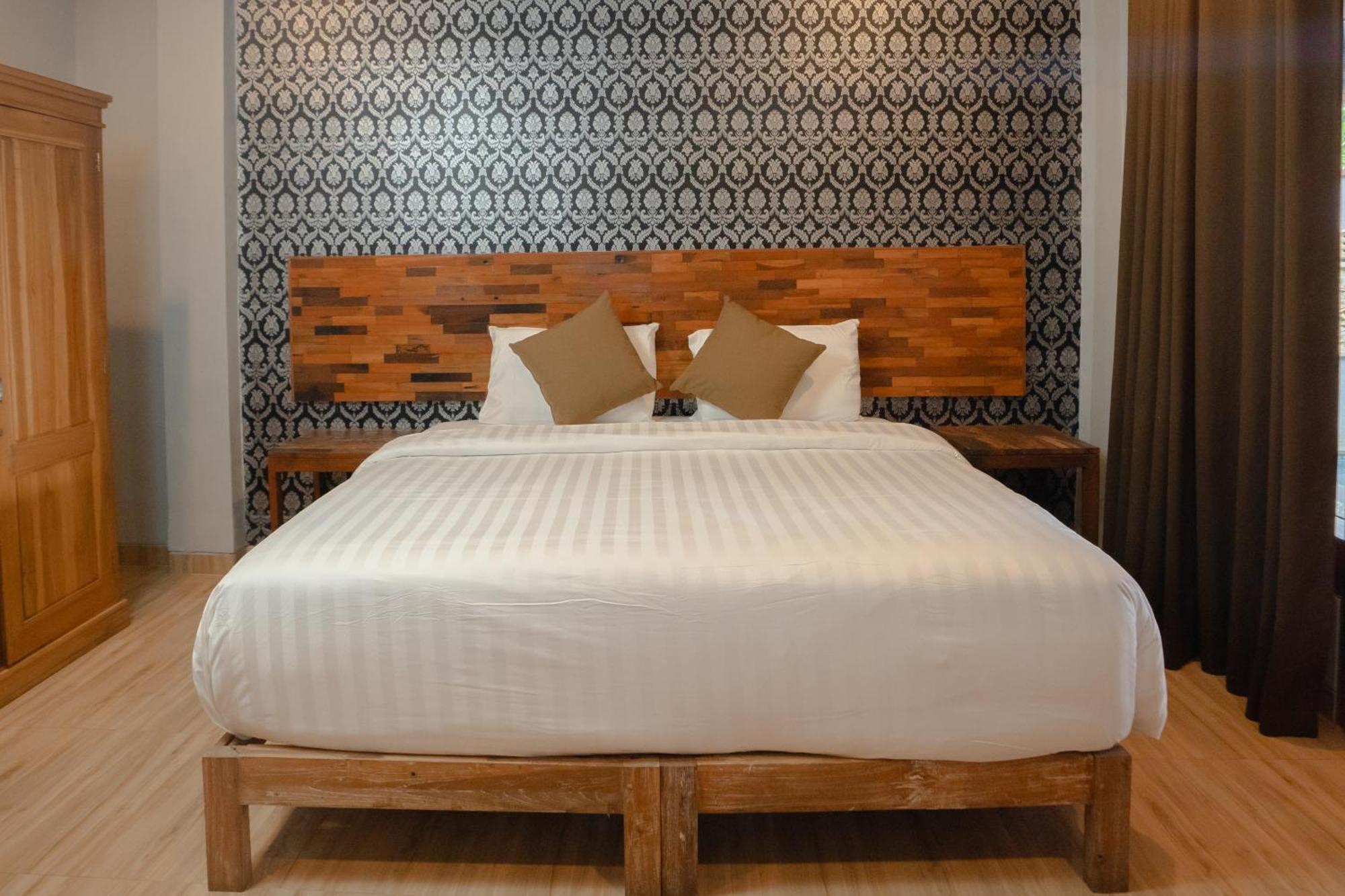 Bima Sakti Homestay Echo Beach Canggu Esterno foto